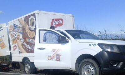 Camioneta dedicada a la venta de galletas v0lcó en la Coatzacoalcos – Minatitlán