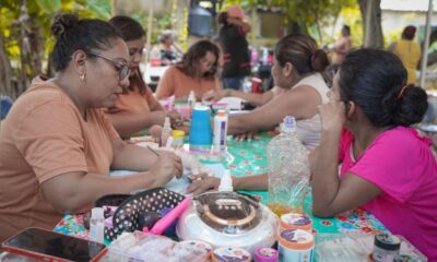Brigadas de belleza gratuitas continúan beneficiando a los habitantes de Cosoleacaque.