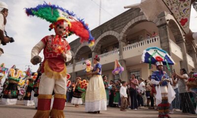 Magno desfile conmemorativo en Cosoleacaque, por el 114 aniversario de la Revolución Mexicana.