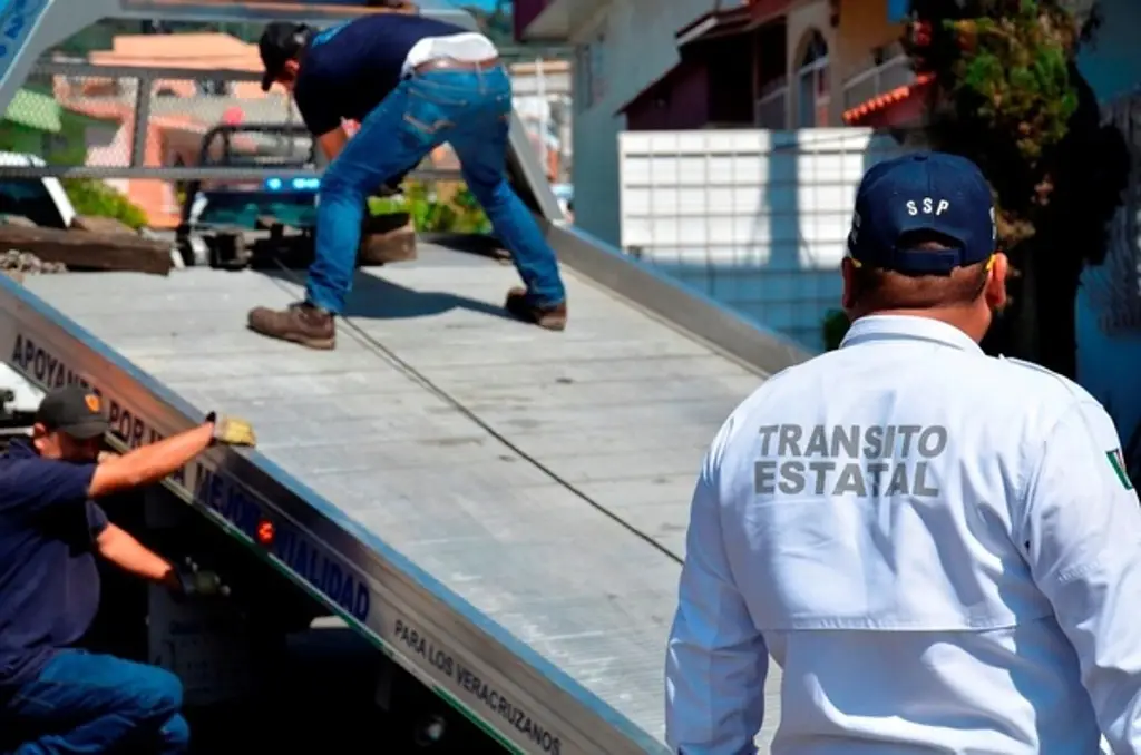 Se modificarán concesiones de grúas en Veracruz, dice gobernadora