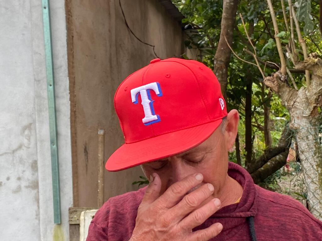 Deportado de Estados Unidos, Víctor Manuel, recorre las calles de Minatitlán con la esperanza de darle una mejor calidad de vida a su hijo “Kike”, de seis años (+VIDEO)