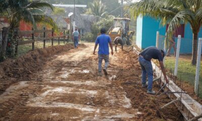 Una obra más de pavimentación para la localidad de Coacotla de Cosoleacaque.