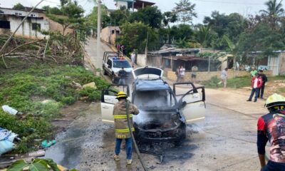 Se qu3mó toda y el conductor huyó