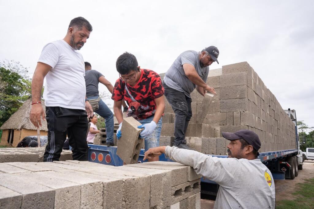 Trabajando Juntos, el municipio de Cosoleacaque avanza.