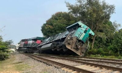 *Locomotora se descarriló en Chinameca, Veracruz*