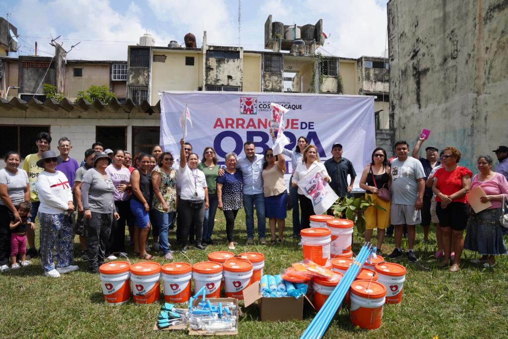 Ponciano Vázquez Parissi arranca programa de mejoramiento de imagen del fraccionamiento Fovissste.