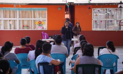 Llevan sesiones educativas sobre enfermedades crónico degenerativas a escuelas de #Cosoleacaque.