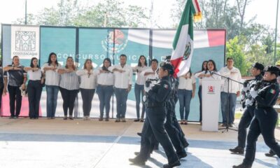 Secundarias de #Cosoleacaque participan en el 4to. Concurso municipal de escoltas.