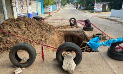 (+VIDEO) Obra inconclusa en drenaje deja a vecinos de la Benito Juárez entre hundimientos, filtraciones e indignación
