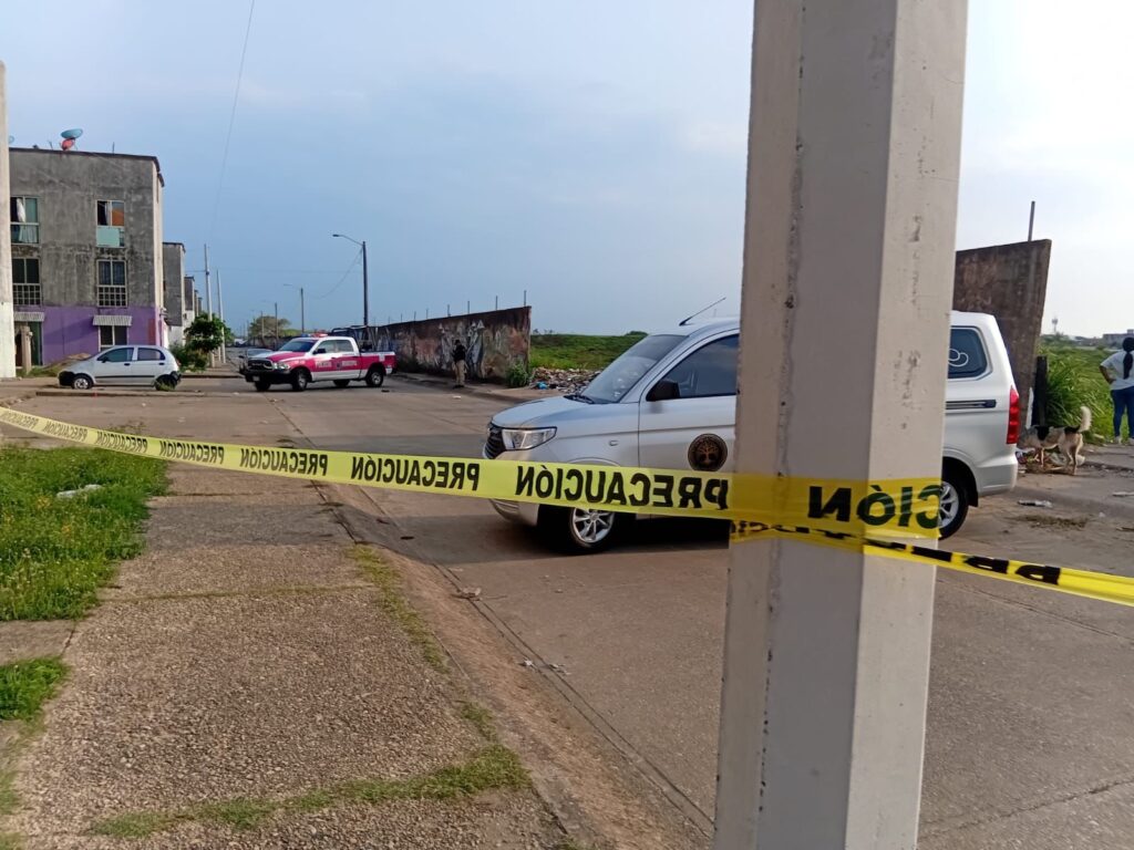 *Localizan t0rso de una persona del sexo masculino en Villas de San Martín en Coatzacoalcos*