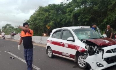 TERCER MU3RT0 EN JÁLTIPAN, AHORA ES UN MOTOCICLISTA QUE SE IMPACTÓ CONTRA TAXI.