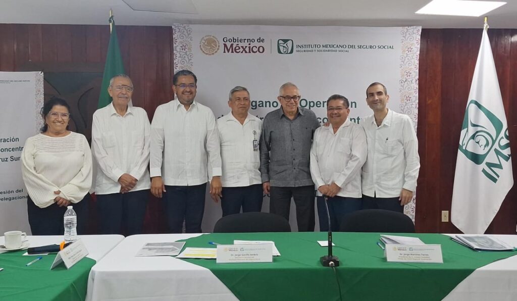Se suma IMSS Veracruz Sur a estrategia nacional “2-30-100” junto con secretario general