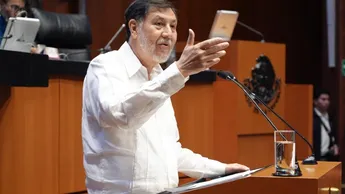 Juez federal ordena a Noroña a desbloquear a usuario de la red social X