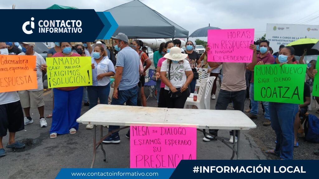 Emergencia ambiental paraliza el sur de Veracruz, habitantes de Mundo Nuevo llevan más de 16 horas de bloqueando la carretera Coatzacoalcos – Villahermosa