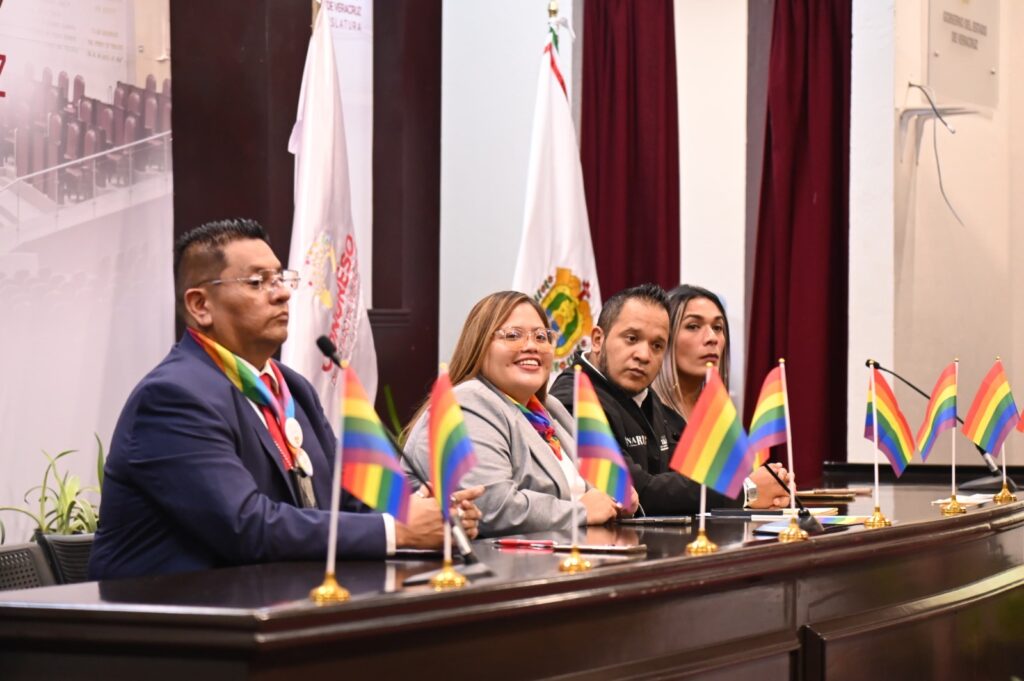 *Realiza Astrid Sánchez foro sobre derechos humanos de la comunidad LGBTTTIQAP+*
