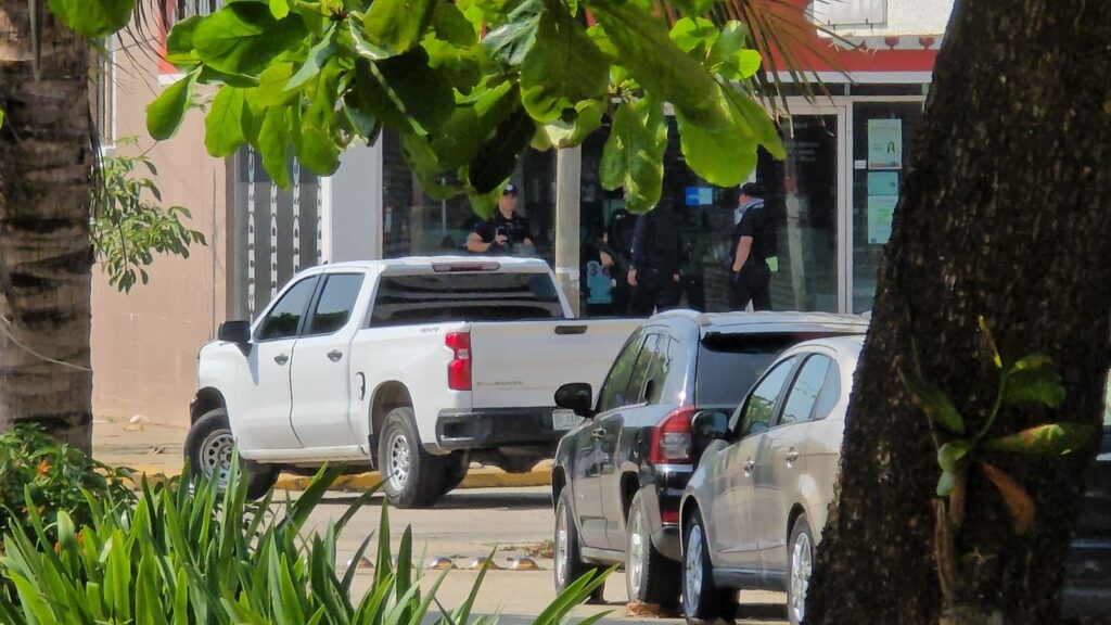 *Fuerte dispositivo de s3gur!dad en pleno centro de Coatzacoalcos tras enfr3nt4mient0 de d3lincue3tes y agentes federales*