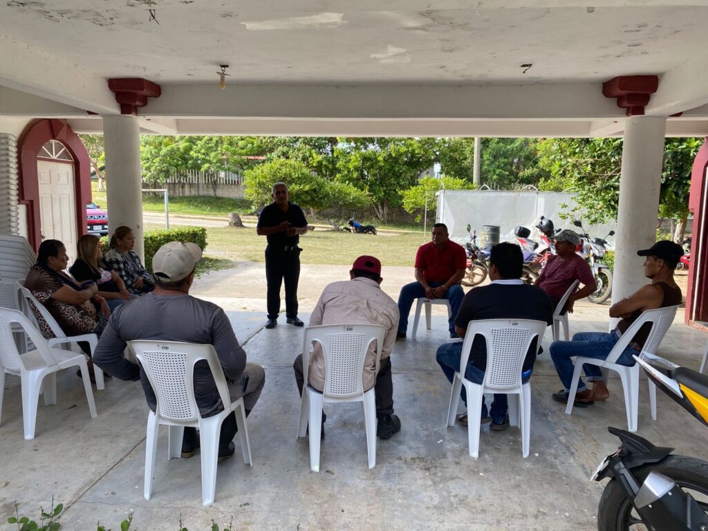 *Felino ha mat4do vacas en el ejido Guillermo Prieto de Coatzacoalcos*