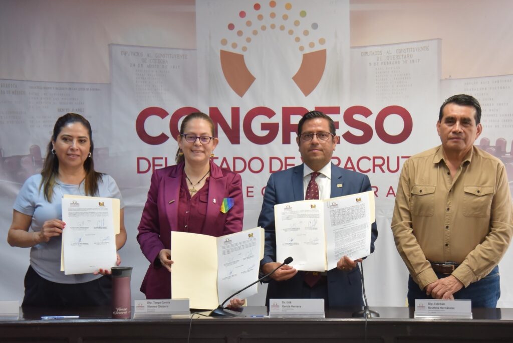 *Firman Congreso y Universidad de Xalapa convenio de colaboración*