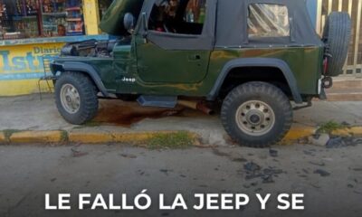 *Le falló la Jeep y se estrelló contra auto estacionado en el centro de Coatzacoalcos*