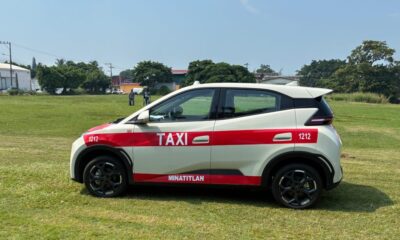 (+Vídeo) Llega a Minatitlán el primer taxi totalmente eléctrico; promete servicio cómodo, seguro y sin emisiones