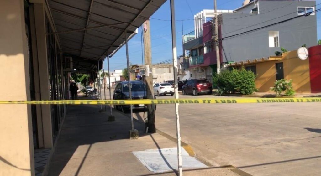 Abandonan cab3za de cerdo con mensaje de am3naz4s en colonia Puerto México