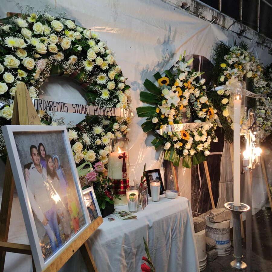 Stuart Humberto Durán aún es velado en Tecamac, México 🕊️🖤