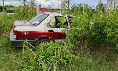 *Se quedó sin frenos y se fue a estr3ll4rte contra la barda del gimnasio de la colonia Teresa Morales de Coatzacoalcos*