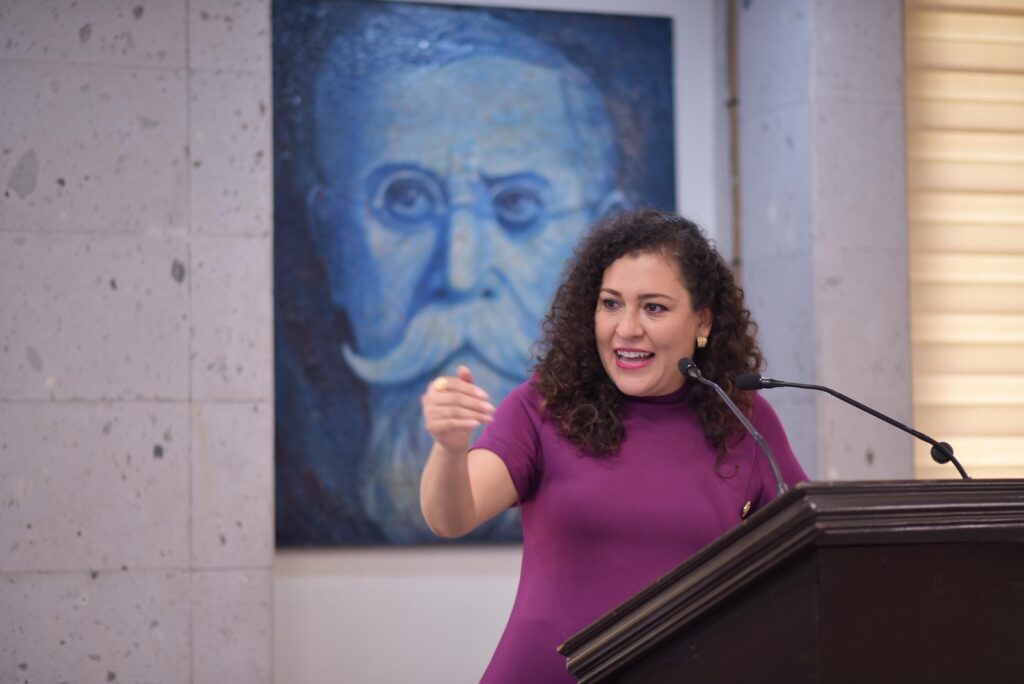 *Pide diputada Ana Rosa Valdés apoyo a productores de azúcar*