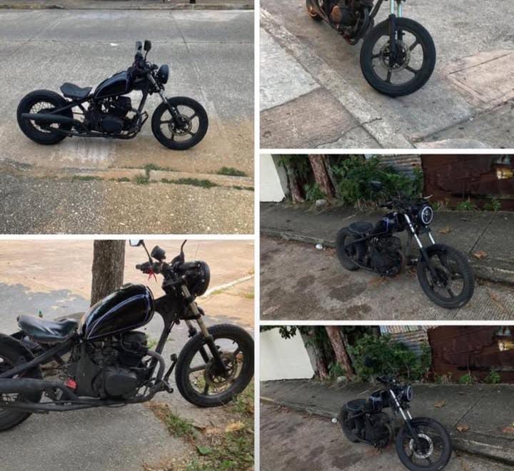 Rob4n motocicleta en pleno centro de Minatitlán; dueño pide apoyo para localizarla