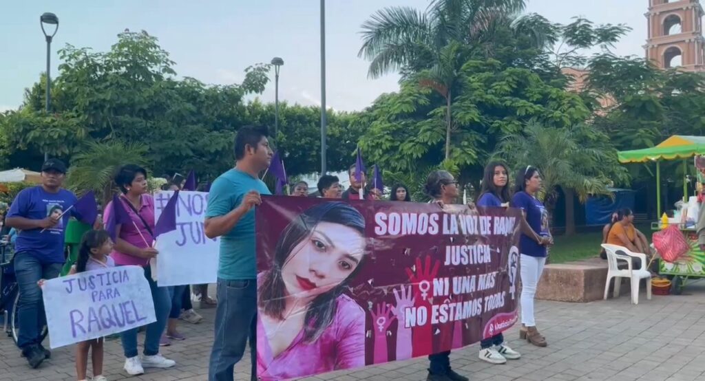 *A un año del f3min!cidio de Raquel Guadalupe, su familia sigue clamando justicia en Acayucan*
