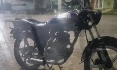 Arm4d0s y en grupo: tres sujetos despojan a ciudadano de su motocicleta en Minatitlán