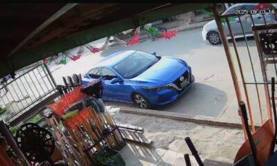 (+VIDEO) As4lt0 a mano arm4d0 en Oteapan: d3licu3ntes despojan a mujer de su vehículo