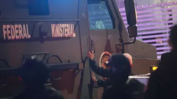 Hernán Bermúdez ingresa al penal del Altiplano tras ser expulsado de Paraguay