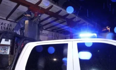 Ola vi0lent4 en Michoacán: dos mu3rt0s, un d3sap4rec!dos, avionetas destruidas, autos incendiados