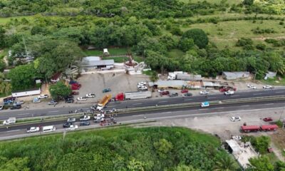 *Ganaderos y acopiadores bloquearon cerca de 12 horas carretera Coatzacoalcos – Villahermosa, señalaron incompetencia de Senasica en verificación de reses para detectar Gusano Barrenador de Ganado*