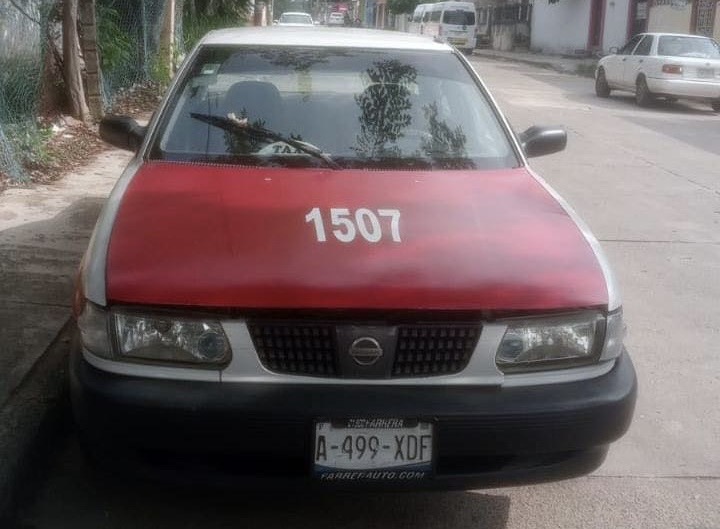 Taxi des4p4rec3 durante la madrugada en Minatitlán