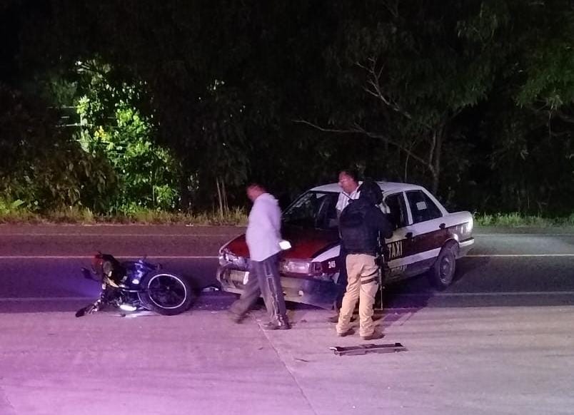 MU3R3 JOVEN ACAYUQUEÑO, TRAS ACC!D3NTE DE MOTO EN JÁLTIPAN.