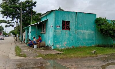 *Catearon su casa en la colonia Miguel Hidalgo de Coatzacoalcos, asegura que fue un error de la policía estatal, a quienes acusó de robarles sus pertenencias*