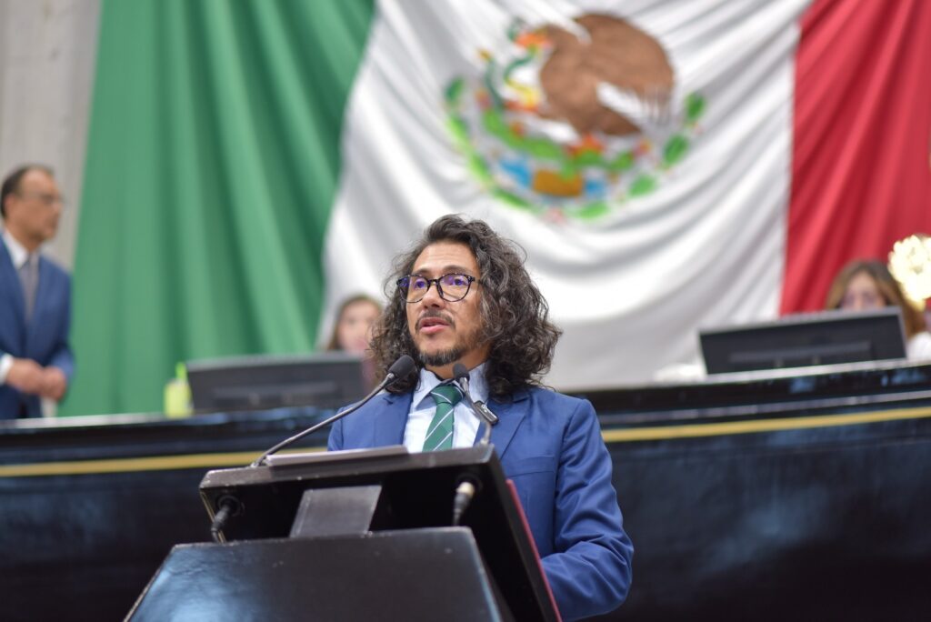 *Presentan Iniciativa para castigar el ciberacoso en Veracruz*