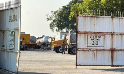 Minatitlán bajo vigilancia: patrulla municipal resguarda zona tras aseguramiento de combustible