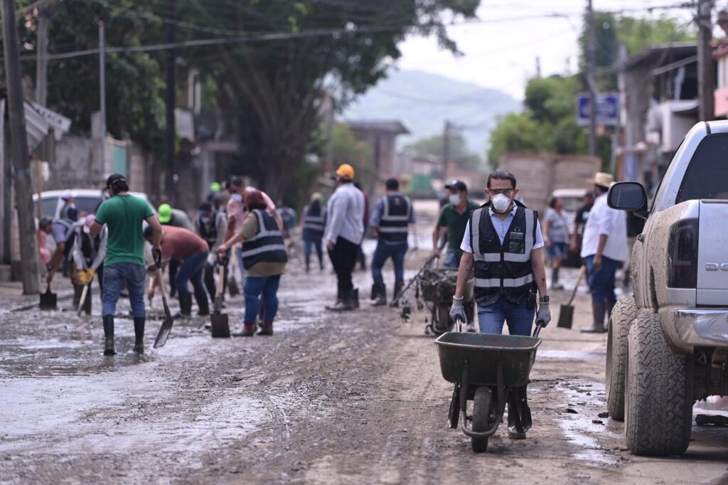 *Trabajo unido de gobierno y sociedad hará más rápida recuperación de la zona norte*
