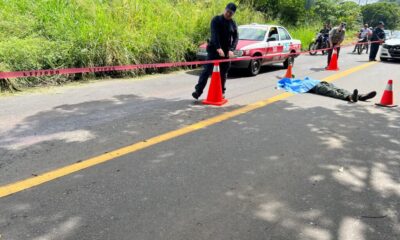 Masculino mu3r3 arrollado sobre la carretera federal 180 en San Andrés Tuxtla