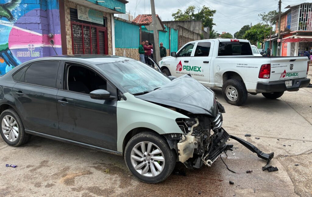 (+VIDEO) ¡Piden Topes Urgentes! Choque de alto impacto en la 16 de Septiembre revive el clamor vecinal por seguridad vial