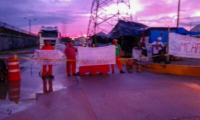 *Bloquean Sales del Istmo (CYDSA) trabajadores de SIMCARG, acusan despido injustificado*