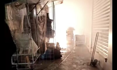 Muere víctima colateral de incendio en puesto semifijo de cohetes en Minatitlán