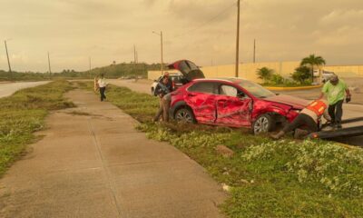 Accidente en el Malecón deja cuantiosos daños materiales