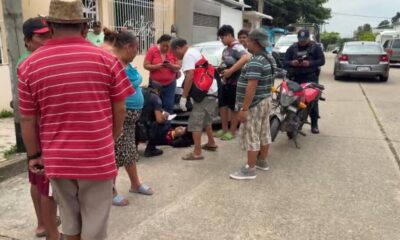 Huye tras arrollar a motociclista y dejarlo herido en la vía pública