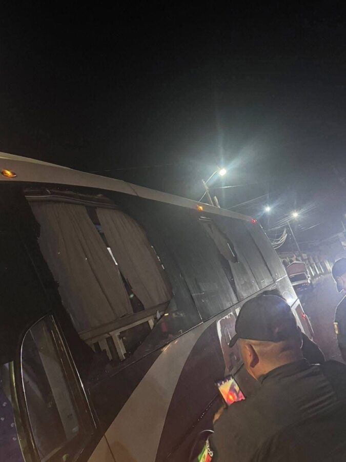 *Reportan intento de asalto a autobús AU en la carretera federal 180 entre Tapalapan y Popotépetl*