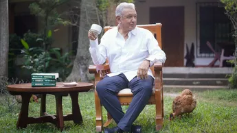 AMLO señala que dejaría su retiro para defender a la Presidenta si hubiera “intentos de golpes de Estado”