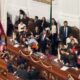 ¡De las greñas! Diputadas de PAN y Morena se pelean con golpes, empujones y jalones de cabello por la extinción de InfoCDMX